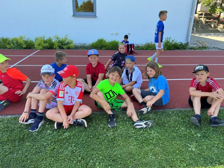 Grossansicht in neuem Fenster: sportfest 25