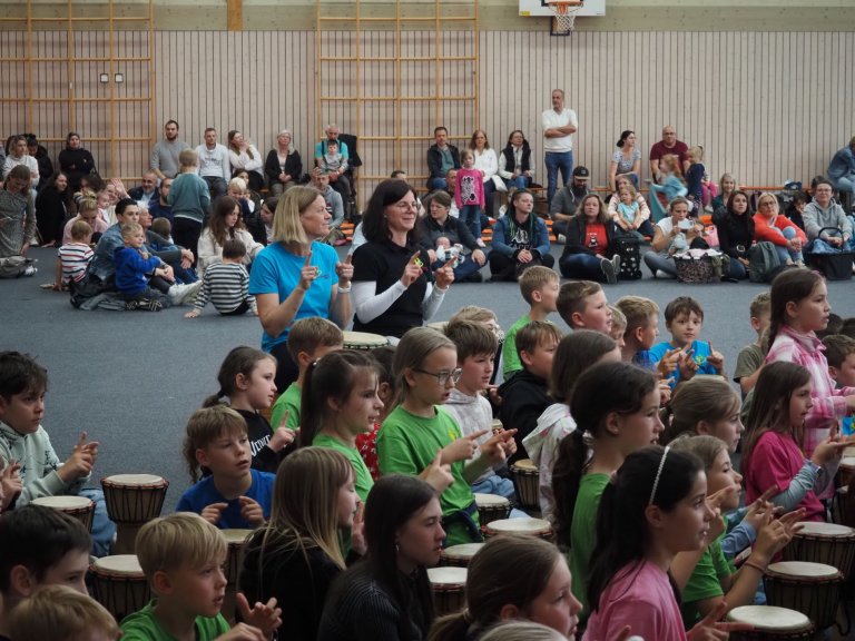 Grossansicht in neuem Fenster: Trommelfest
