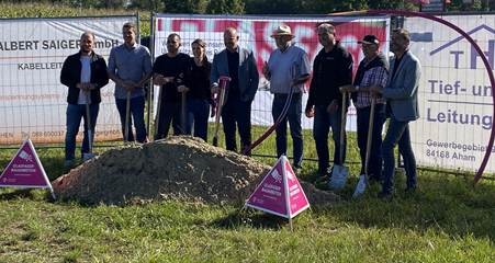 Breitband - Foto Spatenstich